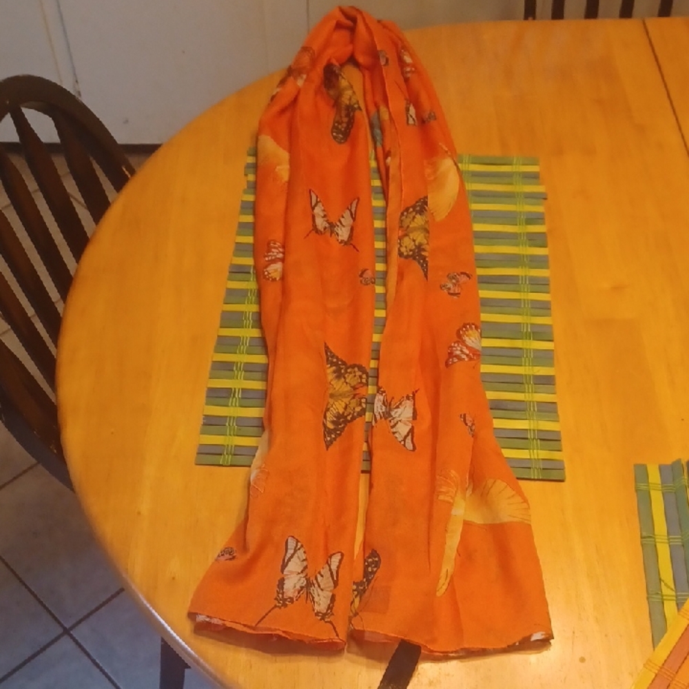 ART OF THE SCARF Tie Rack Orange Butterfly Scarf - Picture 14 of 15